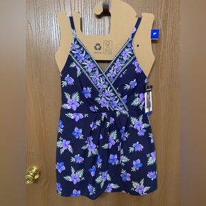 Lands’ End Swimsuit Large